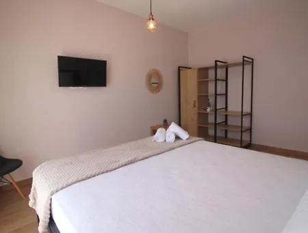 Appartamento Sea View Apartment!beach Access!luxury & Peaceful! Sarandë